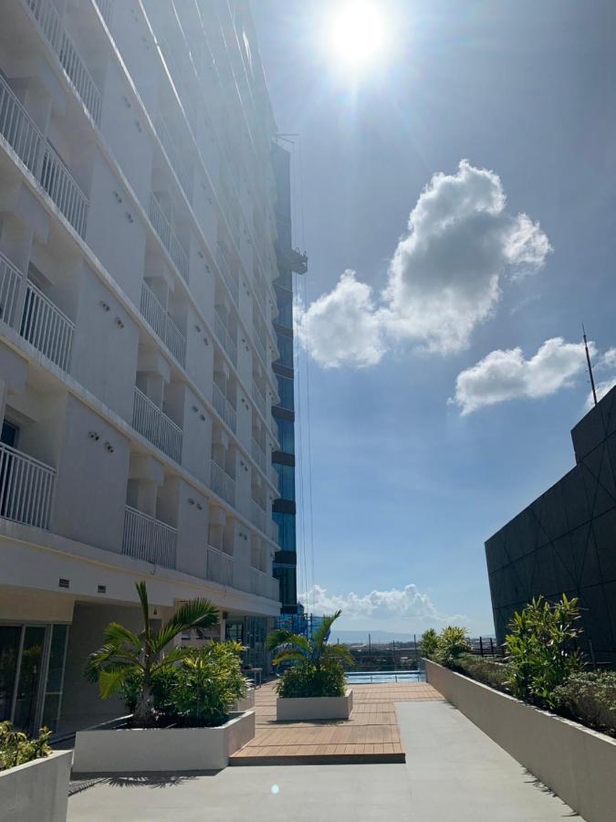 Hola! Condotel @ Inspiria Davao City Exterior foto